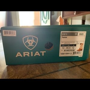 Kids size13 Ariat “Patriot” cowboy boots in antique mocha/washed suede camp sand